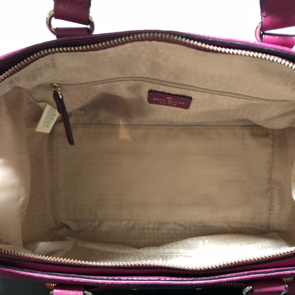 Interior photos of Kate Spade bag